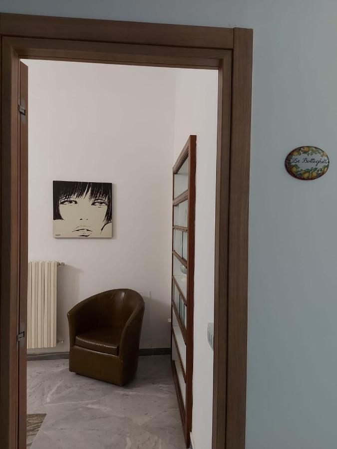 Le Ginestre In Centro Bed and Breakfast Σαλέρνο Εξωτερικό φωτογραφία