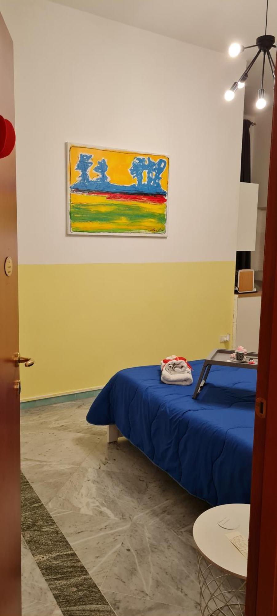 Le Ginestre In Centro Bed and Breakfast Σαλέρνο Δωμάτιο φωτογραφία